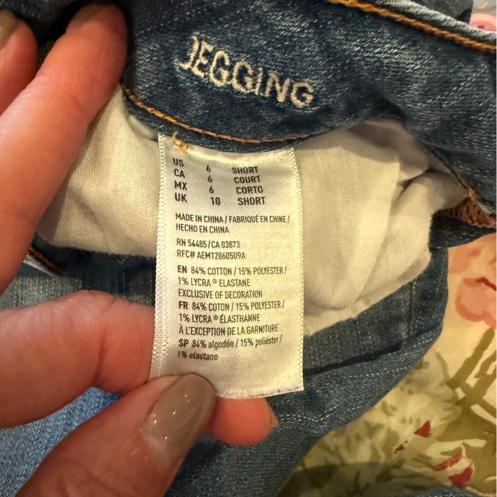 American Eagle Outfitters Women's Denim Skinny Jeans - Picture 4 of 9